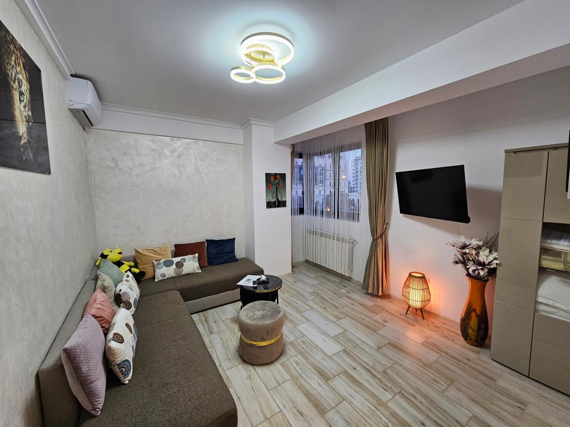 Andrew'S Apartment Central Mamaia Eksteriør bilde