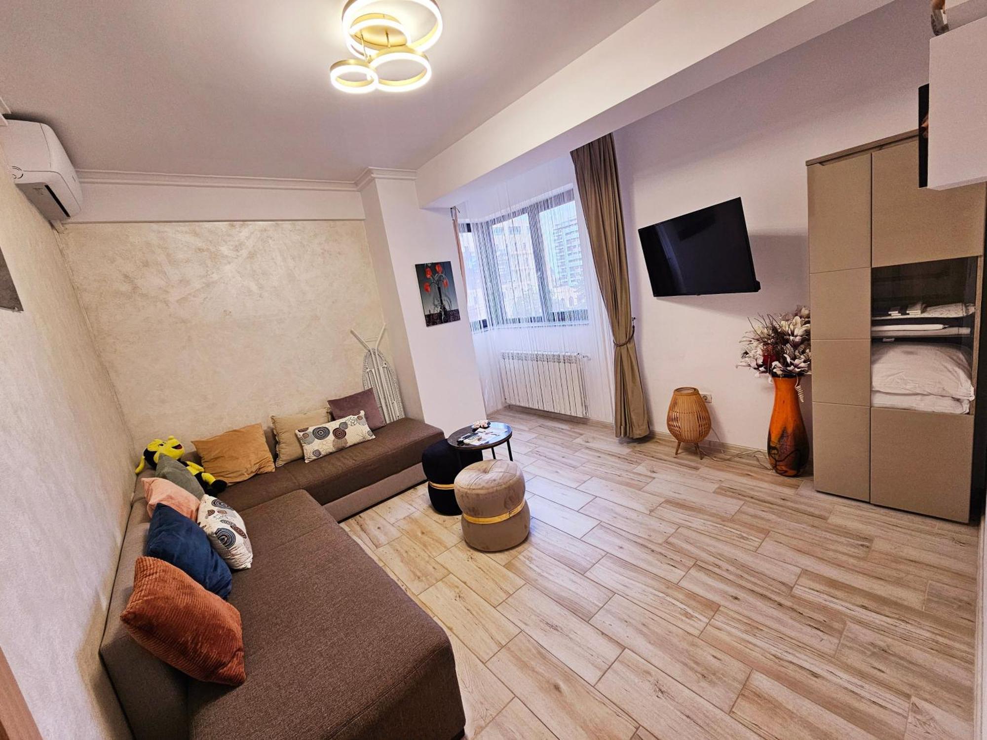 Andrew'S Apartment Central Mamaia Eksteriør bilde